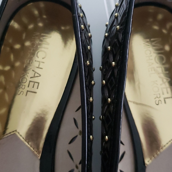 Michael Kors Flats - Picture 4 of 6